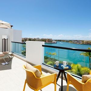 Suite Poolside Marina View